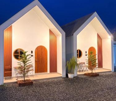 Watthana Nakhon Resort | แอดโฟร์รีสอร์ท
