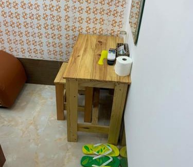 Phong Dien Hotel | โรงแรมฮั่นฟาด 9 - Hostel Hạnh Phát 9