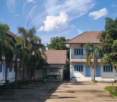 Vientiane Apartment | 凌晨公寓酒店