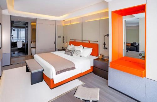 Chamkar Mon Hotel | 华会馆拾间堂套房酒店Suite Hotel