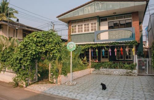 Su Thep House | 宁曼路别墅-二楼两房一卫 有洗衣机 空气净化器 厨房