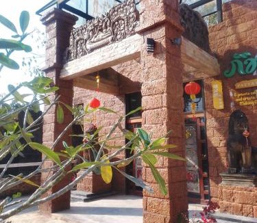 Chiang Khong Ski Chalet | 松康園民宿 PATTA Resort and Hotel โรงแรม ภัทรา รีสอร์ท PATTA Resort and Hotel