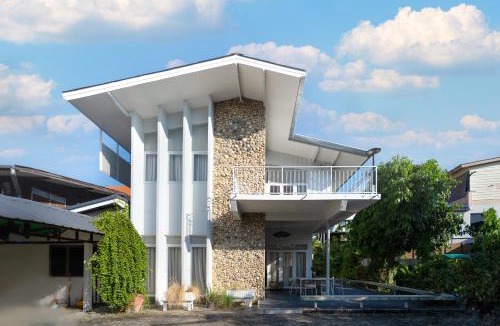 Old City Villa | 清迈古城柚子别墅塔佩门里