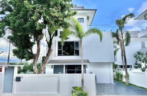 Wat Ket Villa | 清迈紧临古城长康路夜市5卧6卫豪华独栋花园泳池别墅 泰国旅游家庭团建聚会度假别墅民宿10