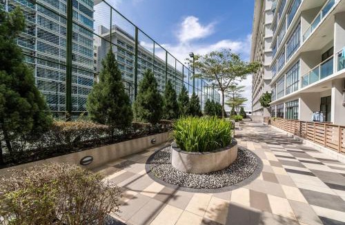 Taman Mount Austin Apartment | 01 NO DEPO Palazio Apartment Japanese style Studio Mount Austin Wifi & Netflix
