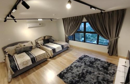 Taman Midah Apartment | 1-12PAXKuala Lumpur Near Taman MIDAH Cheras 2 Car Parking normally 1 parking only