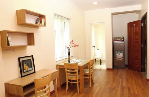 Da Kao House | 1-bedroom apartment windows, balcony, full kitchen, Bathtub in Ho Chi Minh City