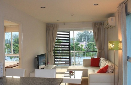 Hua Hin Condo | 1-bedroom corner unit (207)