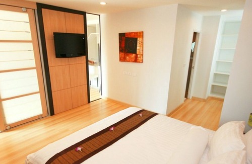 Hua Hin Condo | 1-bedroom corner unit (207)