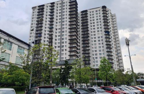 Bandar Tun Razak Apartment | 1 min Next to LRT CHERAS 68