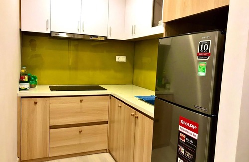 Tran Phu Beach Apartment | 1 minute to the beach! Family-sized condo with beach view