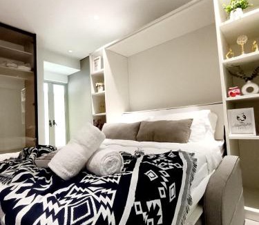 Shah Alam Apartment | 10 min to Subang Airport 2pax Free Parking Studio