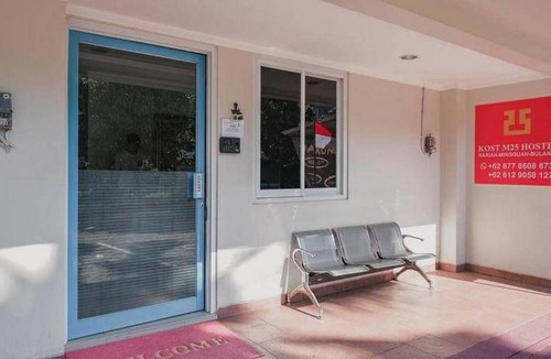 Tangerang Bed & Breakfast | 100 m² Bed and breakfast ∙ 2 guests