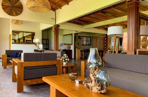 Rantepao House | 100 m² House ∙ 1 bedroom ∙ 2 guests