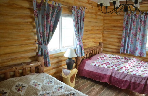 Pak Chong House | 100 m² House ∙ 2 bedrooms ∙ 8 guests