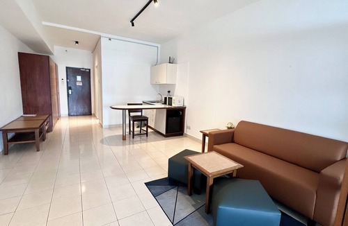 Gua Hotel | 103 Hotel by manatidur
