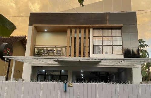 Sleman Hostel | 105 m² Hostel ∙ 4 bedrooms ∙ 10 guests