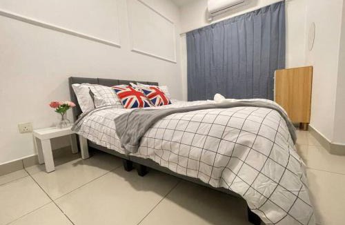 Taman Sri Endah Apartment | 10Pax 4 Room Hidden Gem Sri Petaling 3 min Bukit Jalil Stadium
