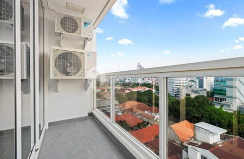 Cikini Apartment | 113 m² Apartment ∙ 3 bedrooms ∙ 5 guests