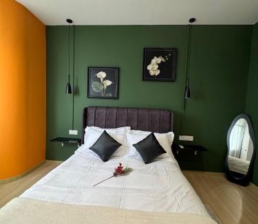 Seri Tanjung Pinang House | 118 Island Plaza by ZenZone88