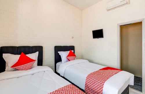 Depok Hotel | 12 m² Hotel ∙ 10 guests