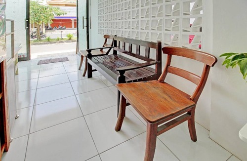 Tulungagung Hotel | 12 m² Hotel ∙ 2 guests