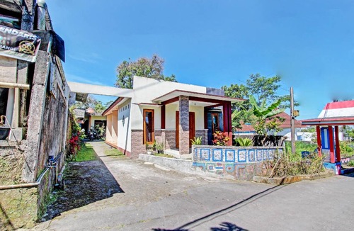 Pakem Hotel | 12 m² Hotel ∙ 2 guests
