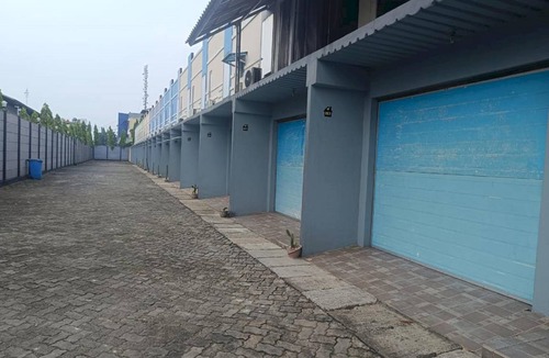 East Jakarta Hotel | 12 m² Hotel ∙ 2 guests