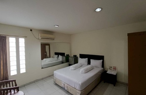 East Jakarta Hotel | 12 m² Hotel ∙ 2 guests