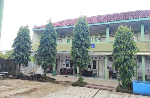 Cimahi Hotel | 12 m² Hotel ∙ 4 guests