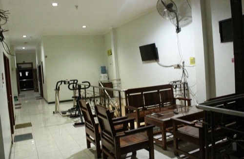 Semarang House | 12 m² House ∙ 5 guests