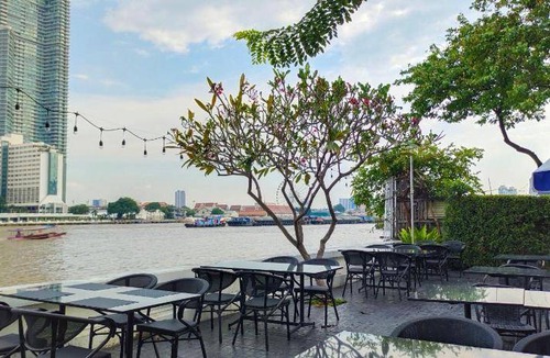 Bang Lamphu Lang Hotel | 128 m² Hotel ∙ 2 bedrooms ∙ 127 guests