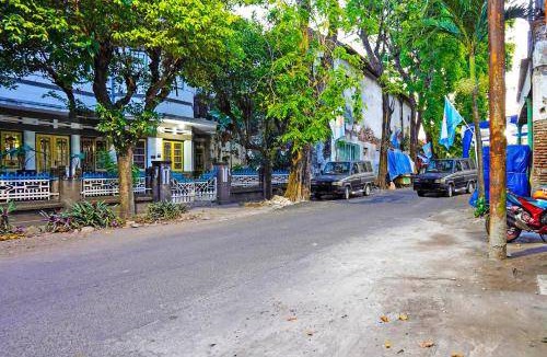 Gresik Hotel | 13 m² Hotel ∙ 3 guests