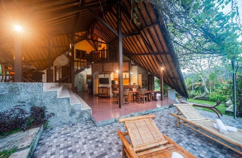 Samplangan Villa | 130 m² Villa ∙ 4 bedrooms ∙ 12 guests