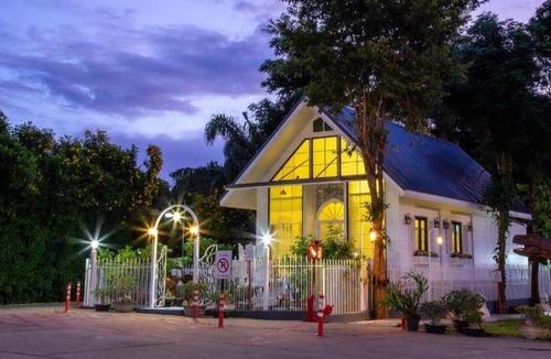 Sai Yok Resort | 137 m² Resort ∙ 2 bedrooms ∙ 99 guests