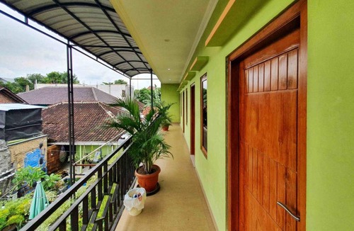 Surakarta Bed & Breakfast | 14 m² Bed and breakfast ∙ 2 guests