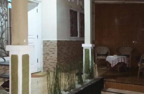 Purwokerto Bed & Breakfast | 140 m² Bed and breakfast ∙ 3 bedrooms ∙ 8 guests