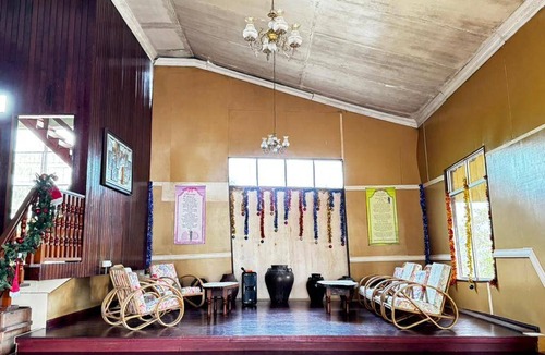 Tenghilan House | 1400 m² House ∙ 4 bedrooms ∙ 20 guests