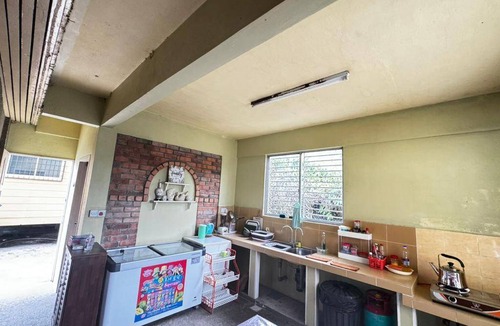 Tenghilan House | 1400 m² House ∙ 4 bedrooms ∙ 20 guests