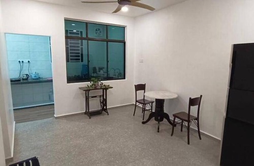 Muar House | 143 m² House ∙ 3 bedrooms ∙ 6 guests