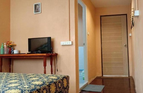 San Chao Pho Suea Hotel | 15 m² Hotel ∙ 2 guests