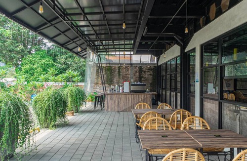 Majalengka Hotel | 15 m² Hotel ∙ 2 guests