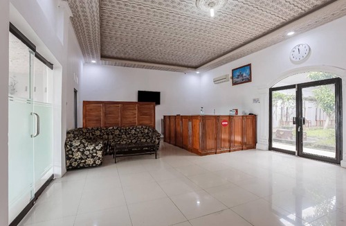 Lubuklinggau Hotel | 15 m² Hotel ∙ 3 guests