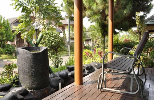 Sukaresmi Villa | 15 m² Villa ∙ 3 bedrooms ∙ 8 guests