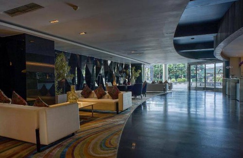 Wonokromo Hotel | 150 m² Hotel ∙ 2 bedrooms ∙ 127 guests
