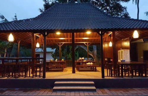 Gerokgak Resort | 150 m² Resort ∙ 3 bedrooms ∙ 13 guests