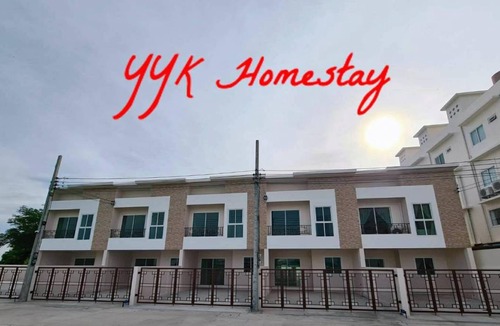 Nakhon Chai Si Apartment | 150 m² Serviced apartment ∙ 6 guests