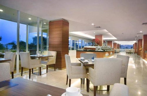 Madiun Hotel | 153 m² Hotel ∙ 127 guests