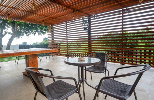 Jatingaleh Bed & Breakfast | 16 m² Bed and breakfast ∙ 2 guests