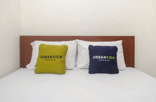 Bandung Hotel | 16 m² Hotel ∙ 2 guests